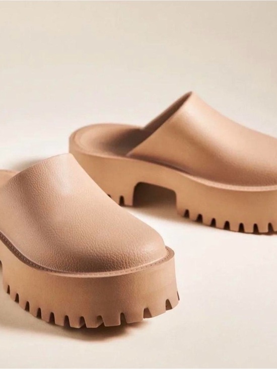 Jeffrey Campbell Shoes - Jeffrey Campbell Chunky Platform Mule Clogs in Tan